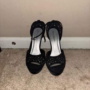 Hot Tomato Black Cut-Out Heels